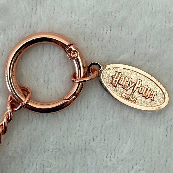 Harry Potter Love Potion 2.5" Metal Keychain w/Liquid Glitter Back - Picture 3 of 6